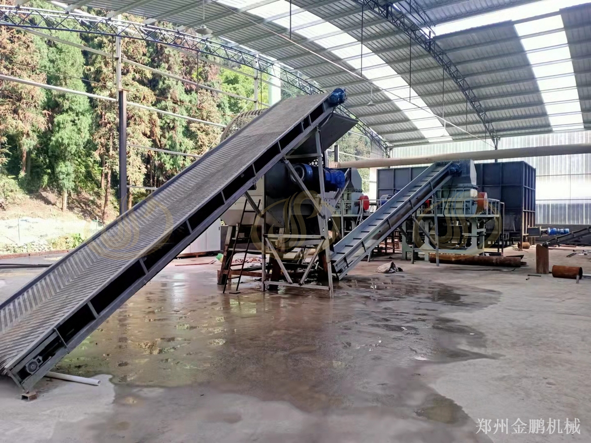 郑州金鹏轮胎粉碎生产设备在回收线前段的配置要点